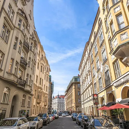 Wishlist Residences - Old Town Bilkova Prague