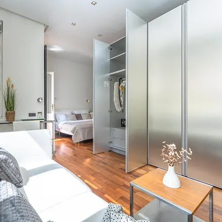 Wishlist Residences - Old Town Bilkova Apartment Prague