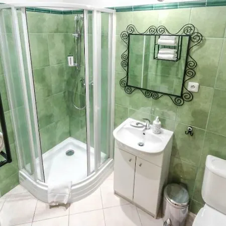 Wishlist Residences - Old Town Bilkova Apartment